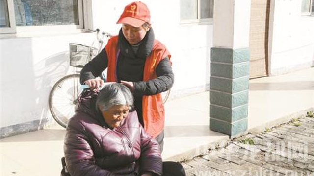 大王莊鄉敬老院開展“傳承雷鋒精神、弘揚時代新風”活動