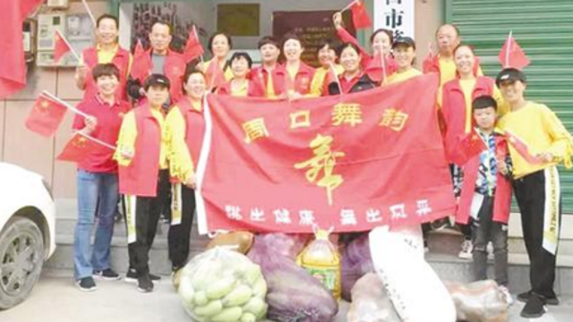 愛心情暖環衛工